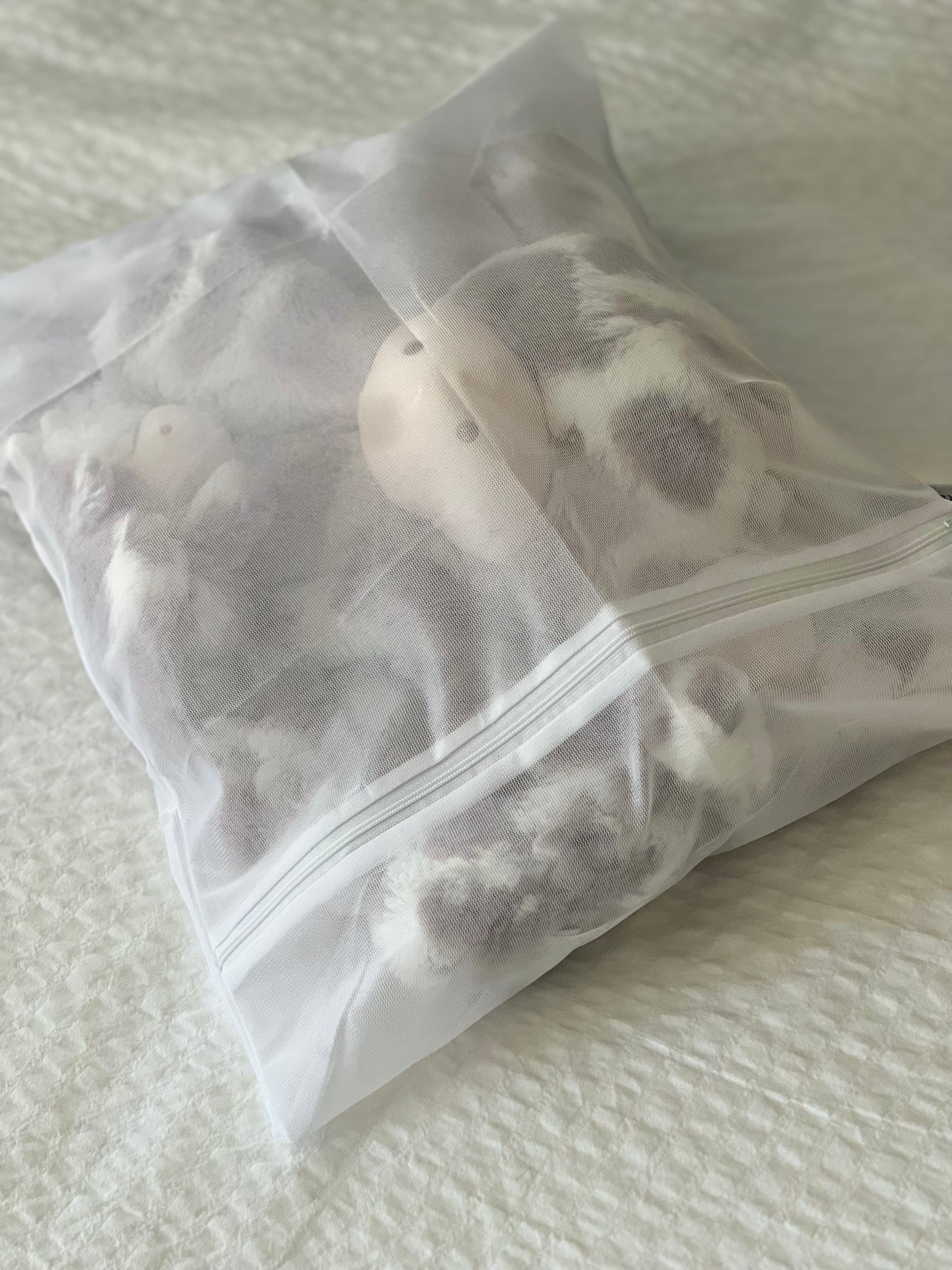 Skye Giraffe Snuggle Set – Loved by Dolly & Gigi | Chosen by Caterina Mete