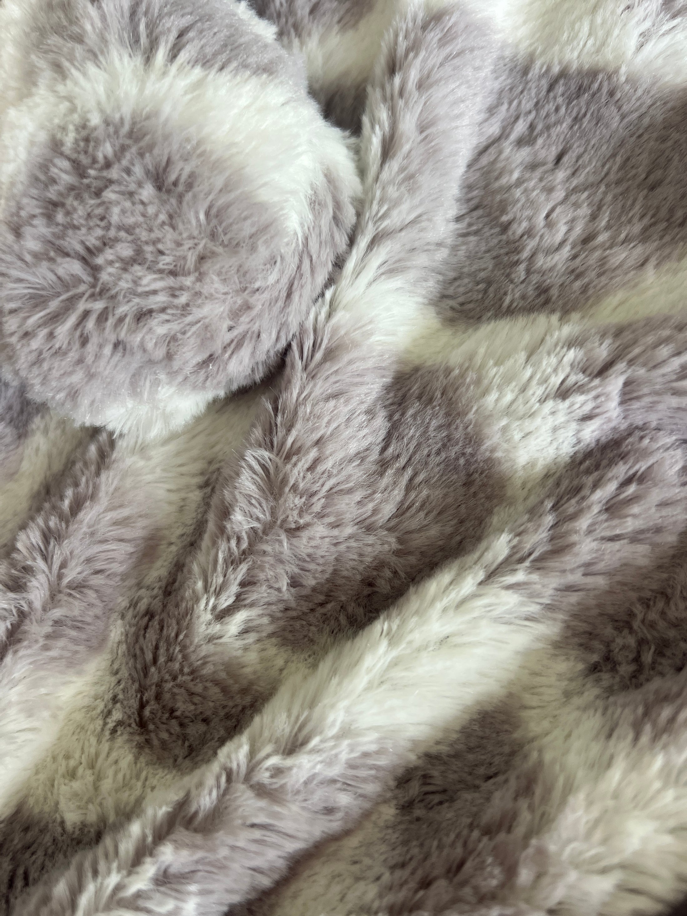 Skye Giraffe Mum & Bub hamper – neutral baby shower gift set